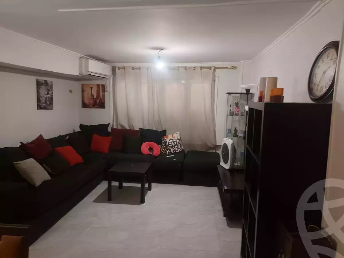 https://aqarmap.com.eg/en/listing/5030130-for-rent-cairo-manial-manial-st