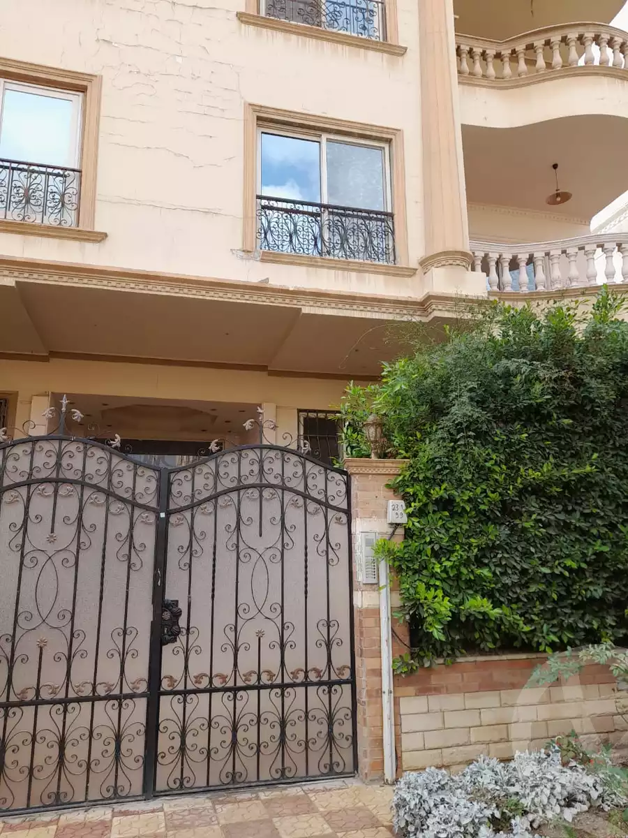 https://aqarmap.com.eg/en/listing/5032624-for-rent-cairo-new-cairo-el-ahyaa-fifth-neighborhood-street-28