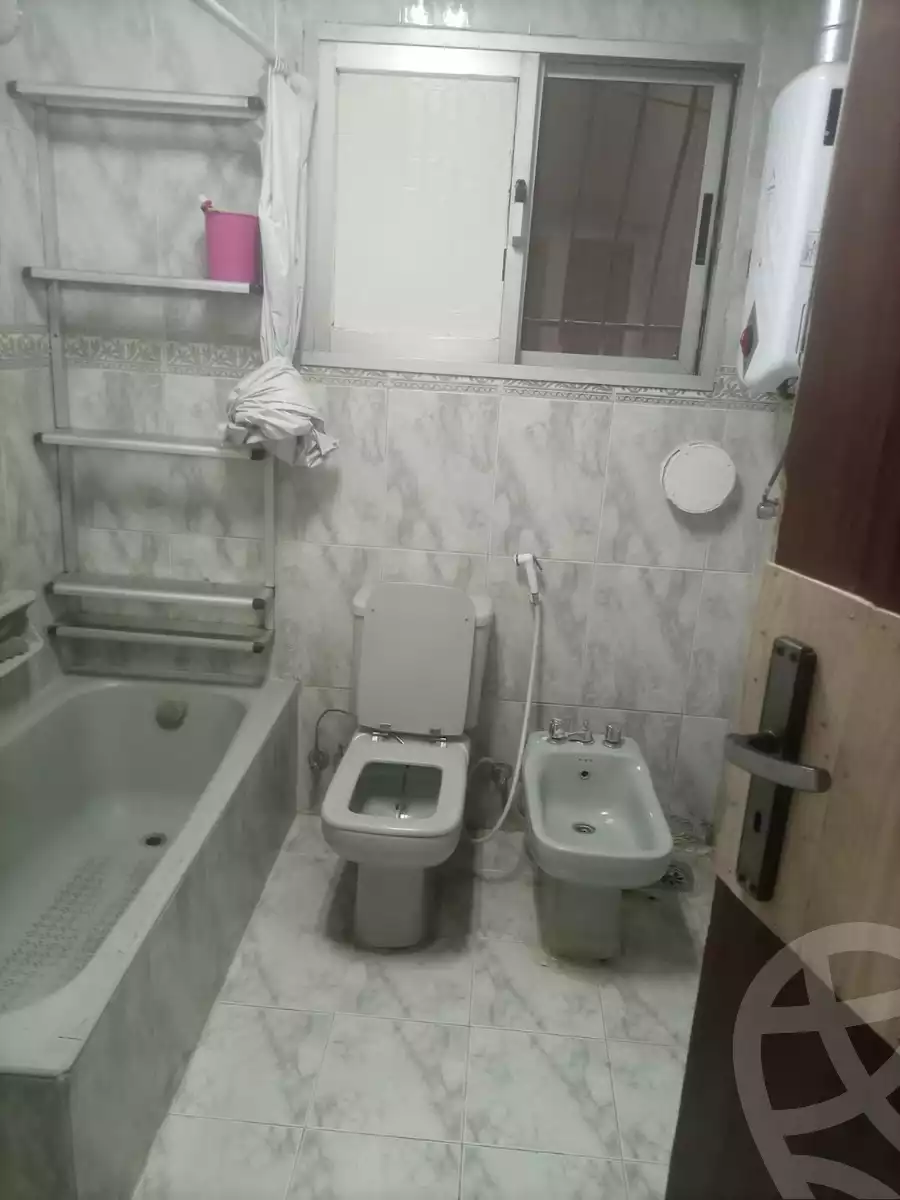 https://aqarmap.com.eg/en/listing/5032671-for-rent-cairo-manial-lmnyl-lgrby