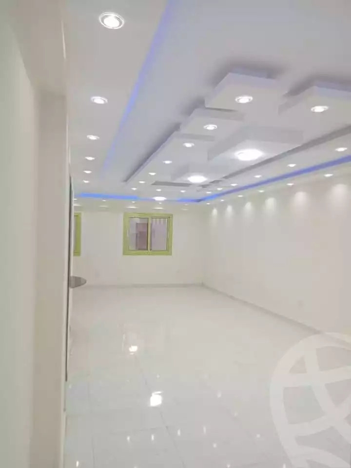 https://aqarmap.com.eg/en/listing/5033120-for-rent-cairo-mokattam-lhdb-l-ly-shareaa-9