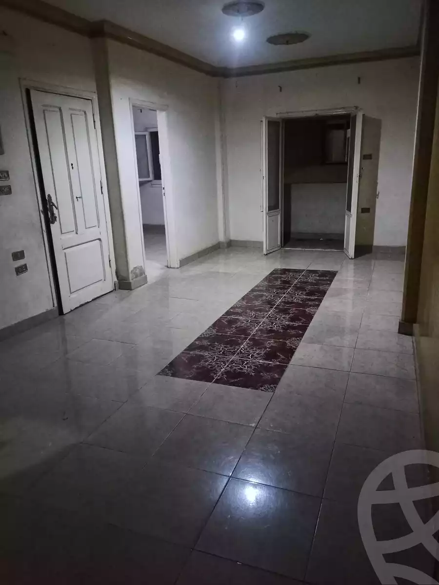 https://aqarmap.com.eg/ar/listing/5046892-for-sale-cairo-ain-shams-ain-shams-el-sharkia