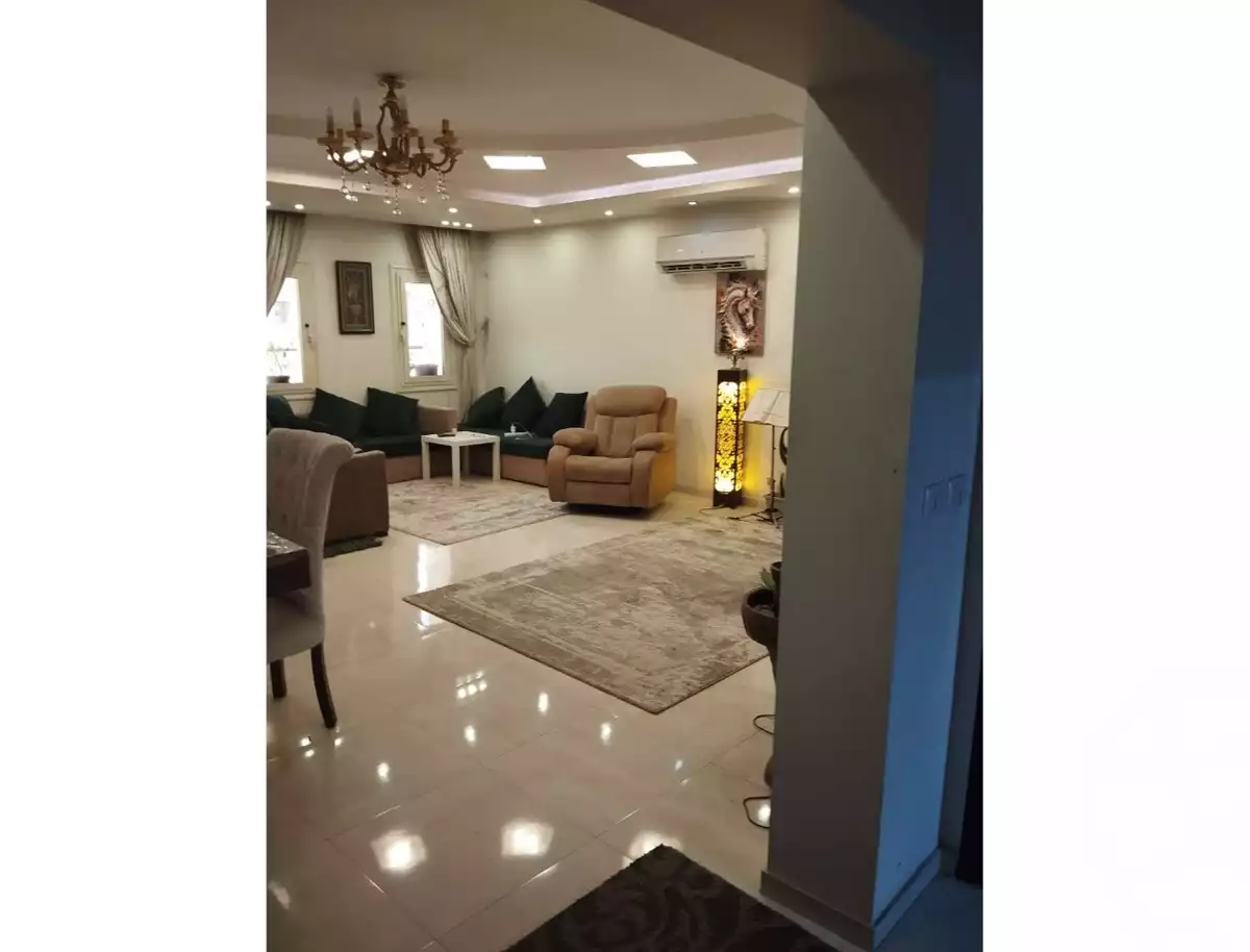 https://aqarmap.com.eg/ar/listing/5050320-for-sale-cairo-6th-of-october-hadaeq-october-kmbwnd-fy-hdyq-ktwbr-hay-el-ashgar