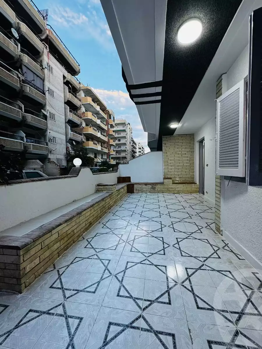 https://aqarmap.com.eg/en/listing/5054252-for-sale-alexandria-l-jmy-shataa-el-nakheel