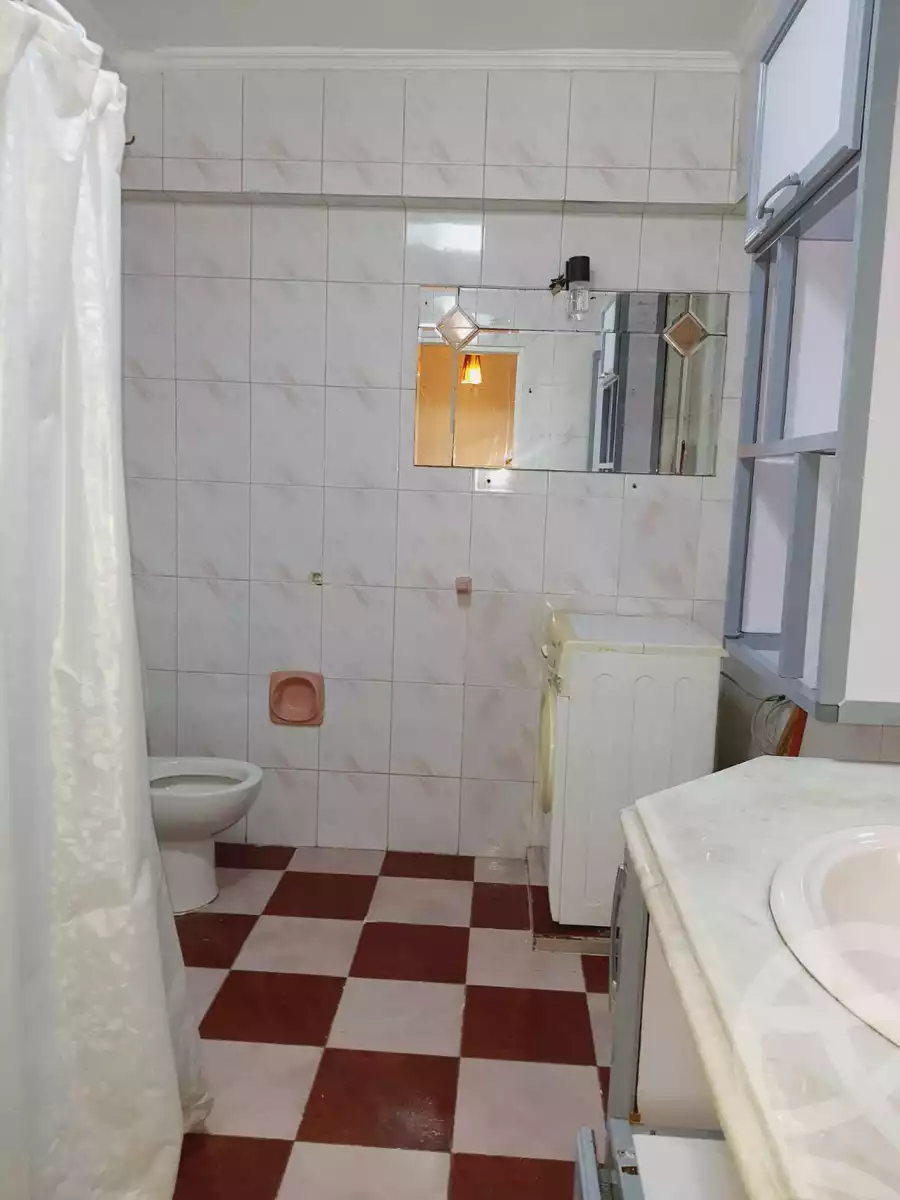 https://aqarmap.com.eg/en/listing/5065348-for-sale-alexandria-sydy-bshr-sydy-bshr-bhry-mohamed-hassan-st