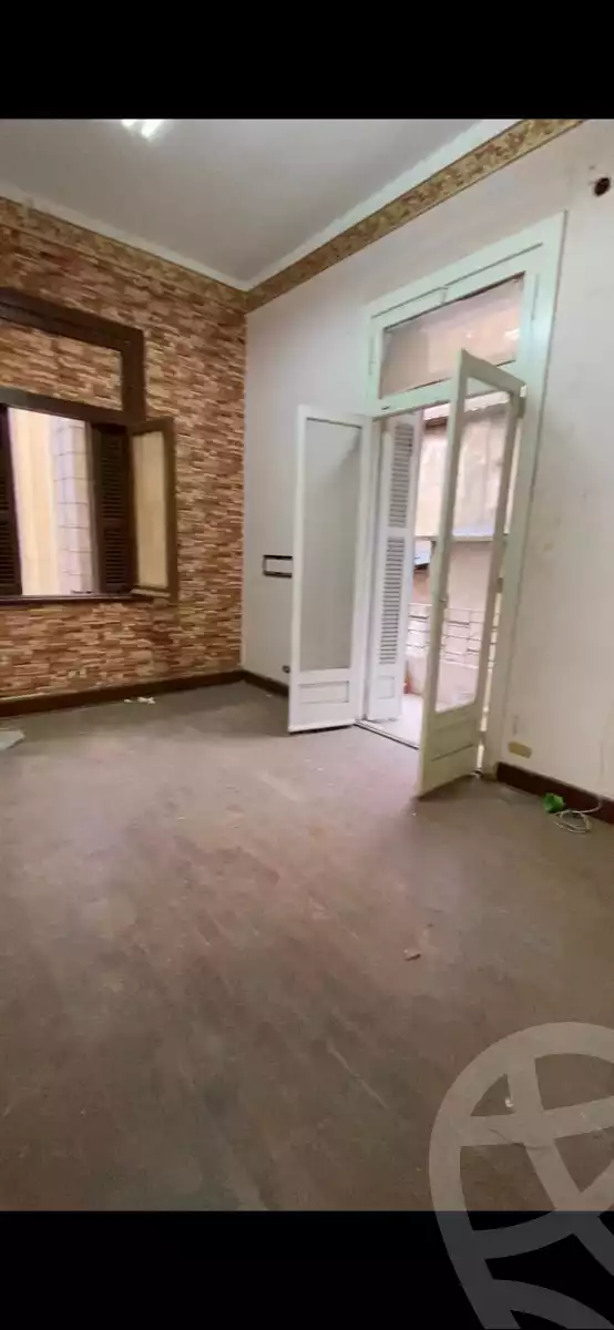 https://aqarmap.com.eg/en/listing/6009706-for-rent-cairo-downtown-bab-el-loaa-el-tahrir-st