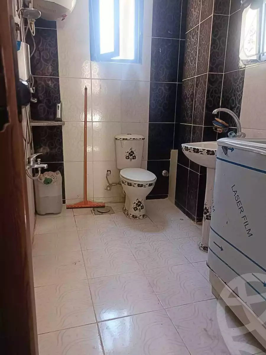 https://aqarmap.com.eg/ar/listing/5070214-for-rent-alexandria-kom-el-dikka