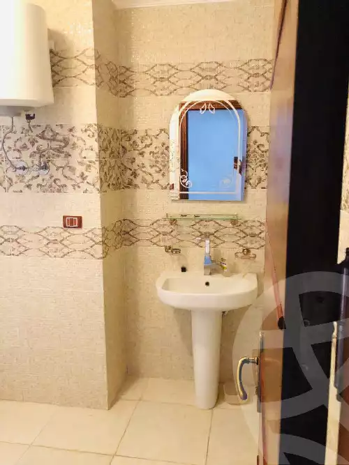 https://aqarmap.com.eg/ar/listing/5072365-for-sale-alexandria-l-jmy-lbytsh-bianchiii