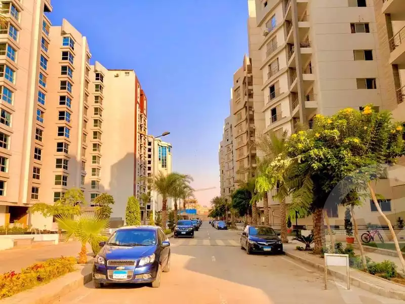 https://aqarmap.com.eg/ar/listing/5073227-for-sale-cairo-el-maadi-compounds-bavaria-town