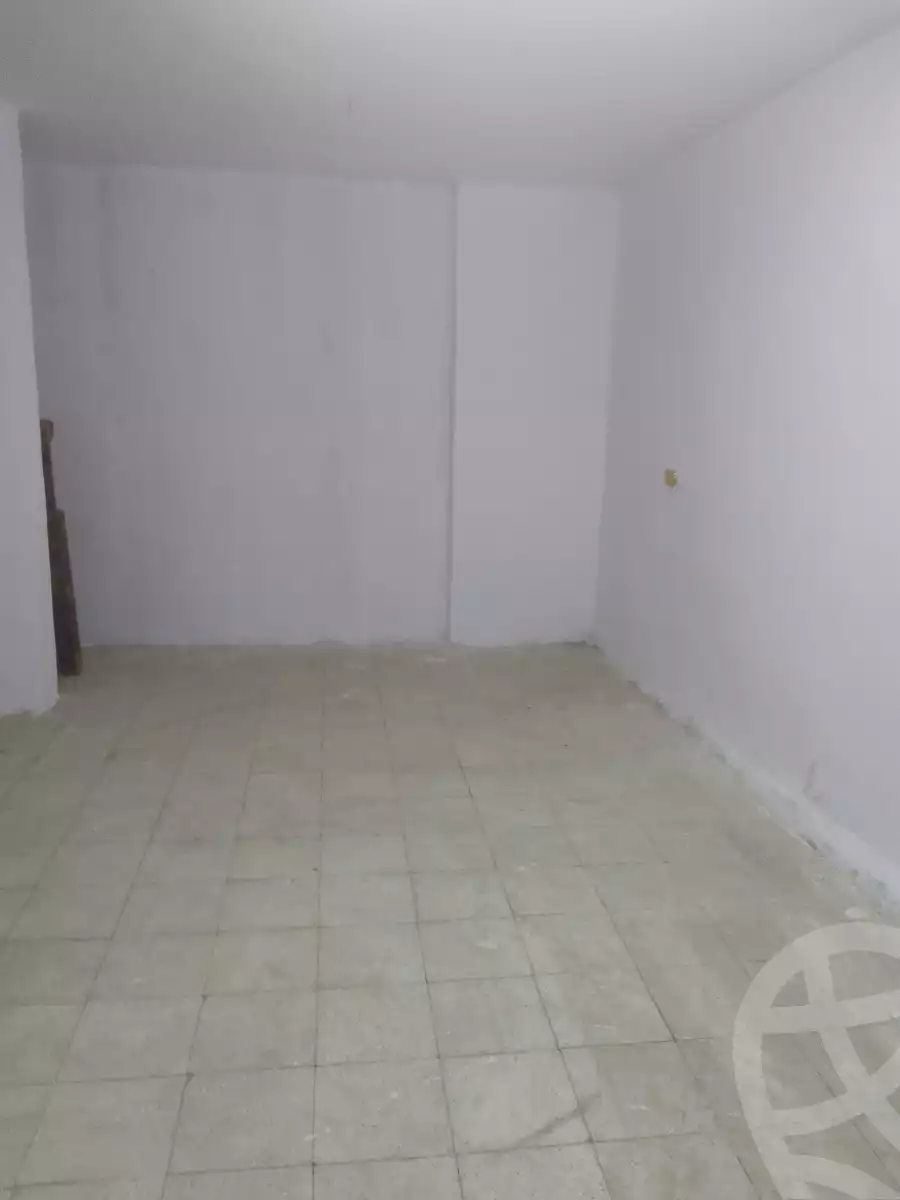 https://aqarmap.com.eg/ar/listing/5075407-for-rent-cairo-mokattam-lhdb-l-ly-shareaa-9