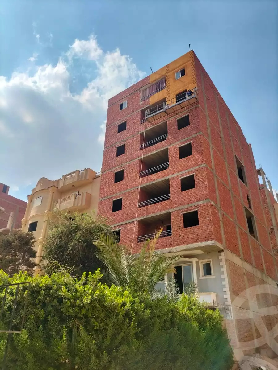 https://aqarmap.com.eg/en/listing/5077129-for-sale-cairo-mokattam-el-hadabah-el-wosta-el-mantaqa-el-khamsa-street-33