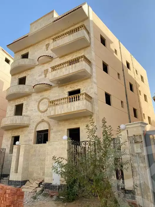 https://aqarmap.com.eg/en/listing/5087410-for-sale-cairo-heliopolis-ard-el-golf