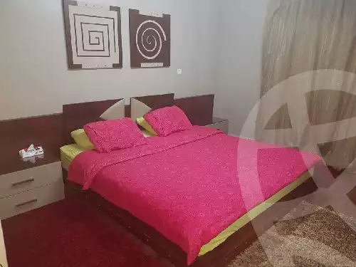 https://aqarmap.com.eg/en/listing/5091618-for-rent-cairo-new-cairo-lrhb-city-phase-5-talaat-mostafa-st