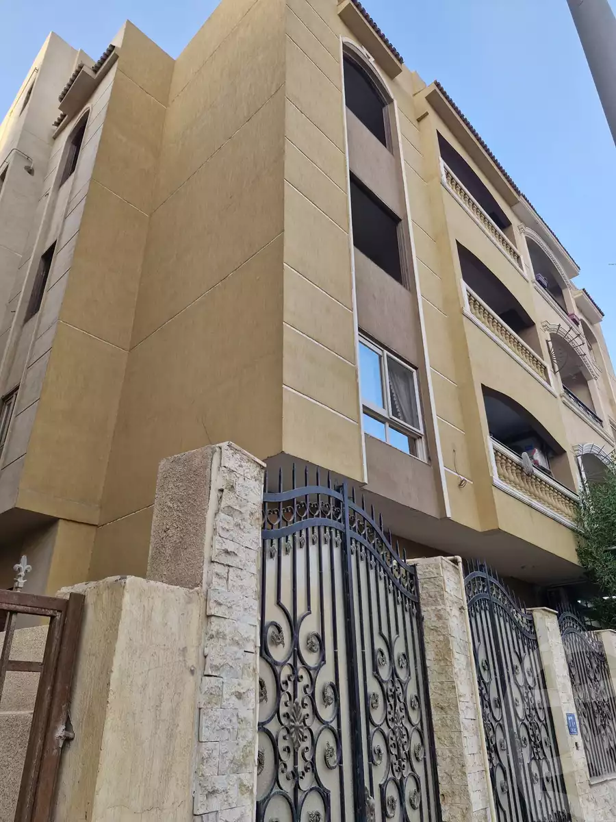 https://aqarmap.com.eg/ar/listing/5731981-for-sale-cairo-new-cairo-south-investors-al-gezira-st