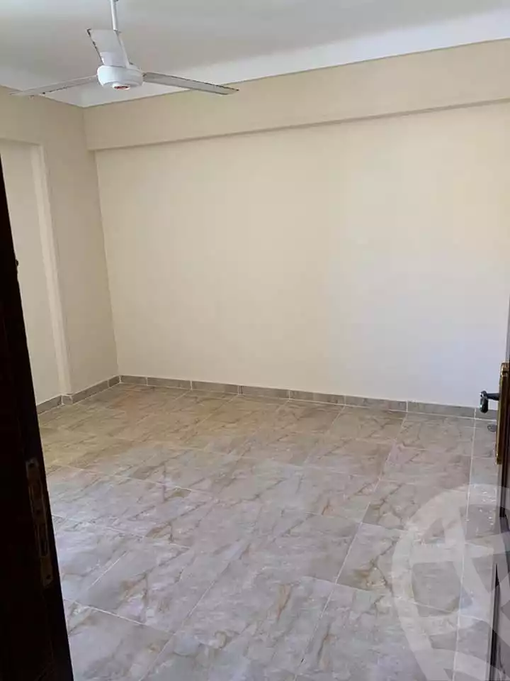 https://aqarmap.com.eg/en/listing/5112811-for-sale-alexandria-el-hanouvel-el-zahraa-city-st