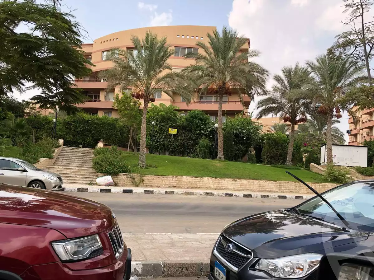 https://aqarmap.com.eg/ar/listing/5119140-for-rent-cairo-new-cairo-lrhb-city-phase-8