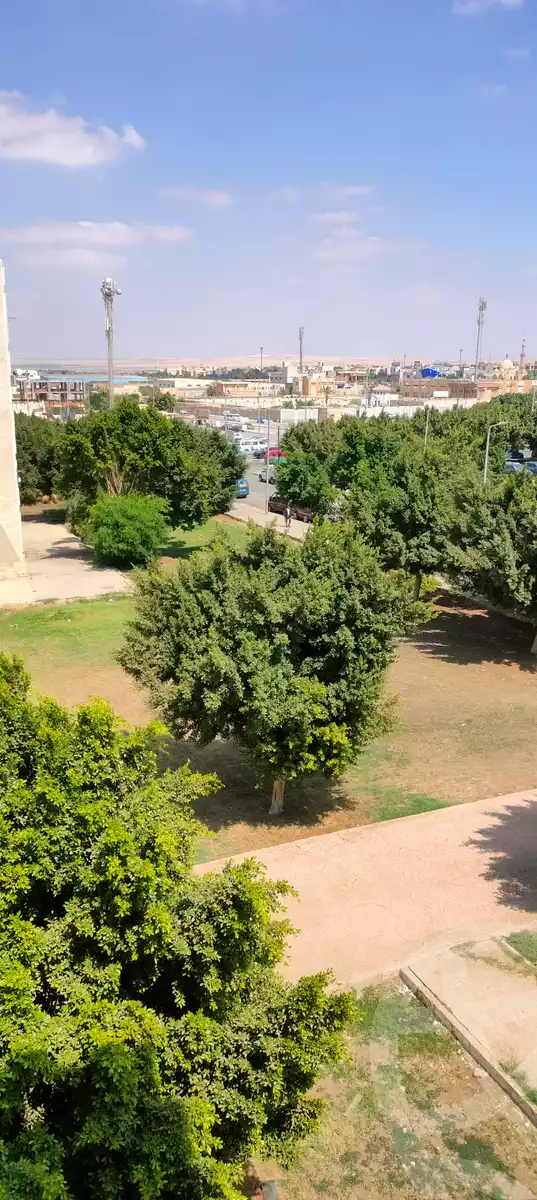 https://aqarmap.com.eg/en/listing/5105622-for-sale-cairo-el-shorouk-lhy-lthny-grb-neighbourhood-2a