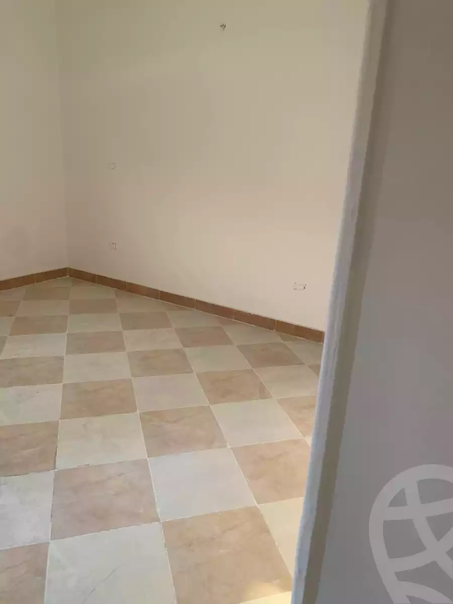 https://aqarmap.com.eg/ar/listing/5121911-for-sale-cairo-helwan-hadayek-helwan-taqseem-farid-zaki