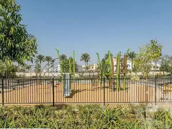 https://aqarmap.com.eg/en/listing/5122311-for-sale-cairo-mokattam-compounds-uptown-cairo