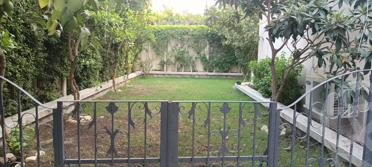 https://aqarmap.com.eg/en/listing/5129037-for-sale-cairo-el-sheikh-zayed-city-compounds-hadayek-el-mohandiseen