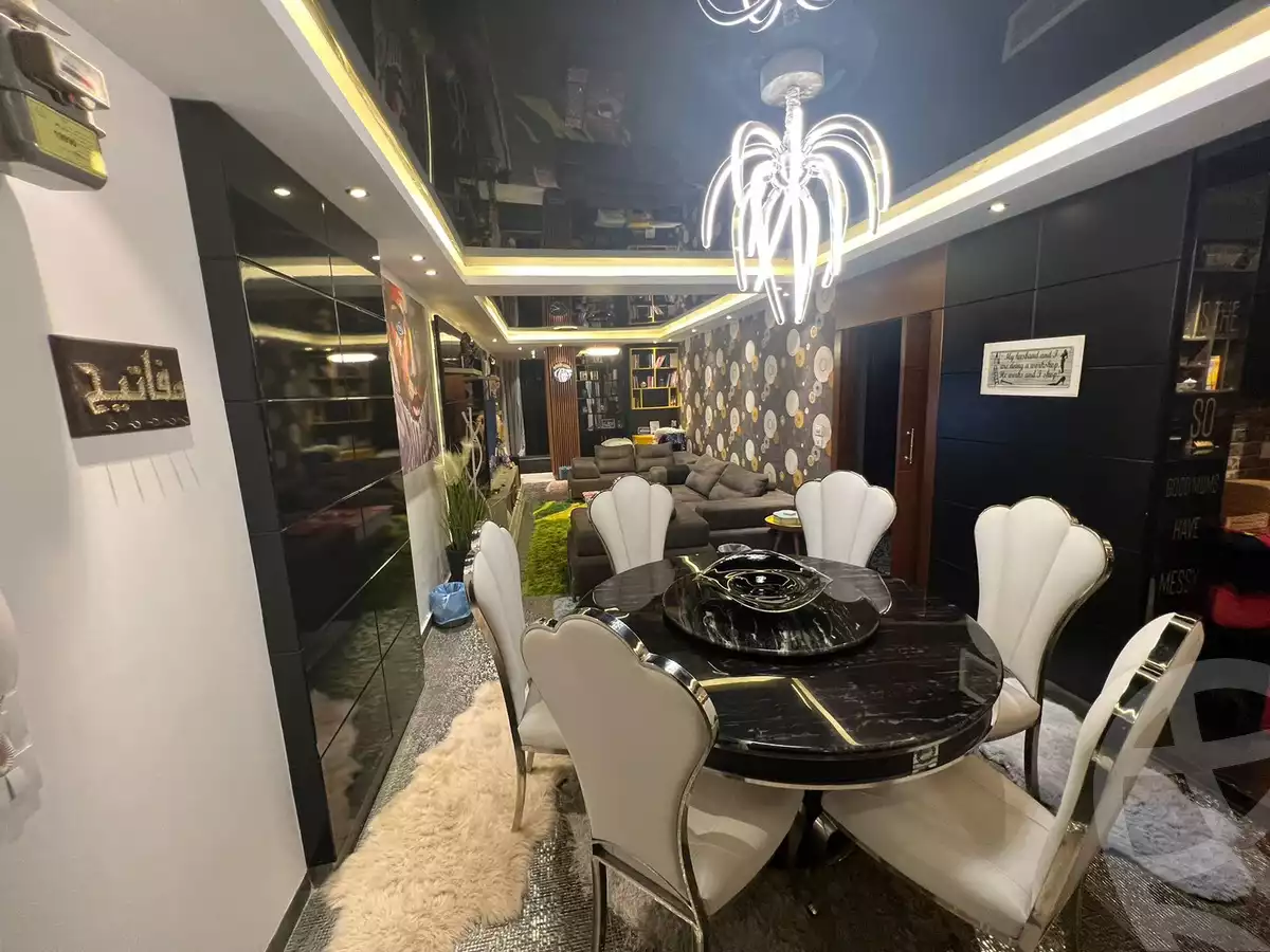 https://aqarmap.com.eg/ar/listing/5131850-for-sale-cairo-el-sheikh-zayed-city-compounds-kmbwnd-ljwmn