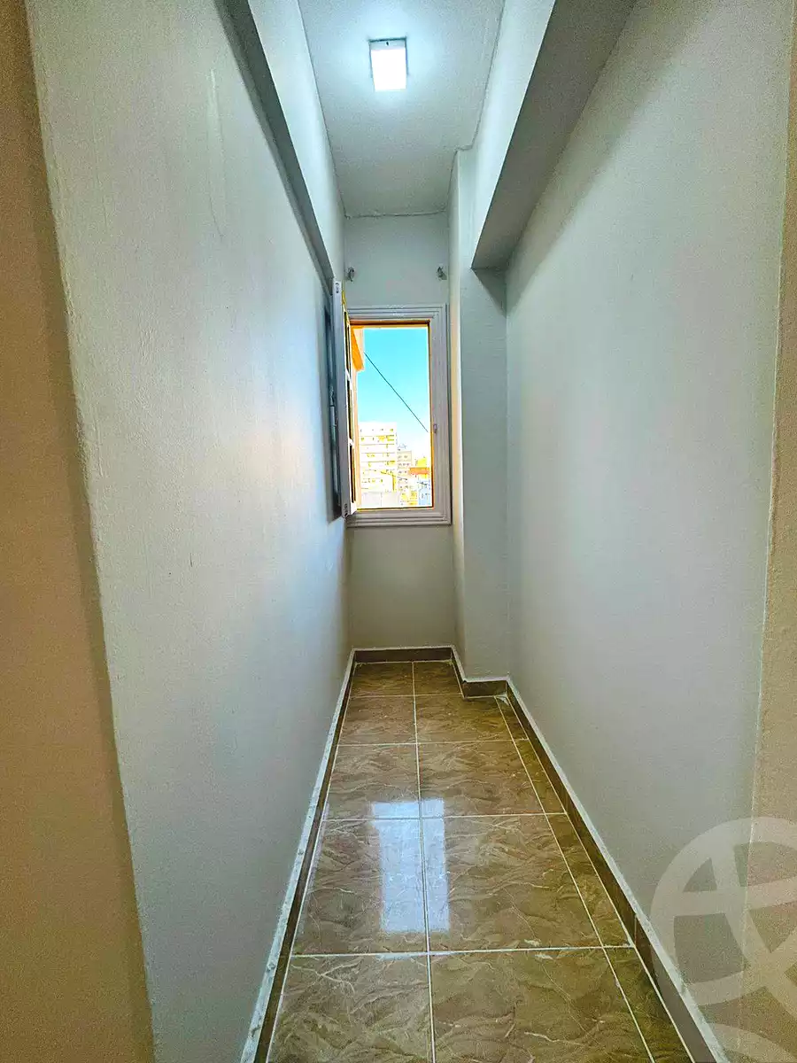 https://aqarmap.com.eg/ar/listing/5133125-for-sale-alexandria-l-jmy-shataa-el-nakheel
