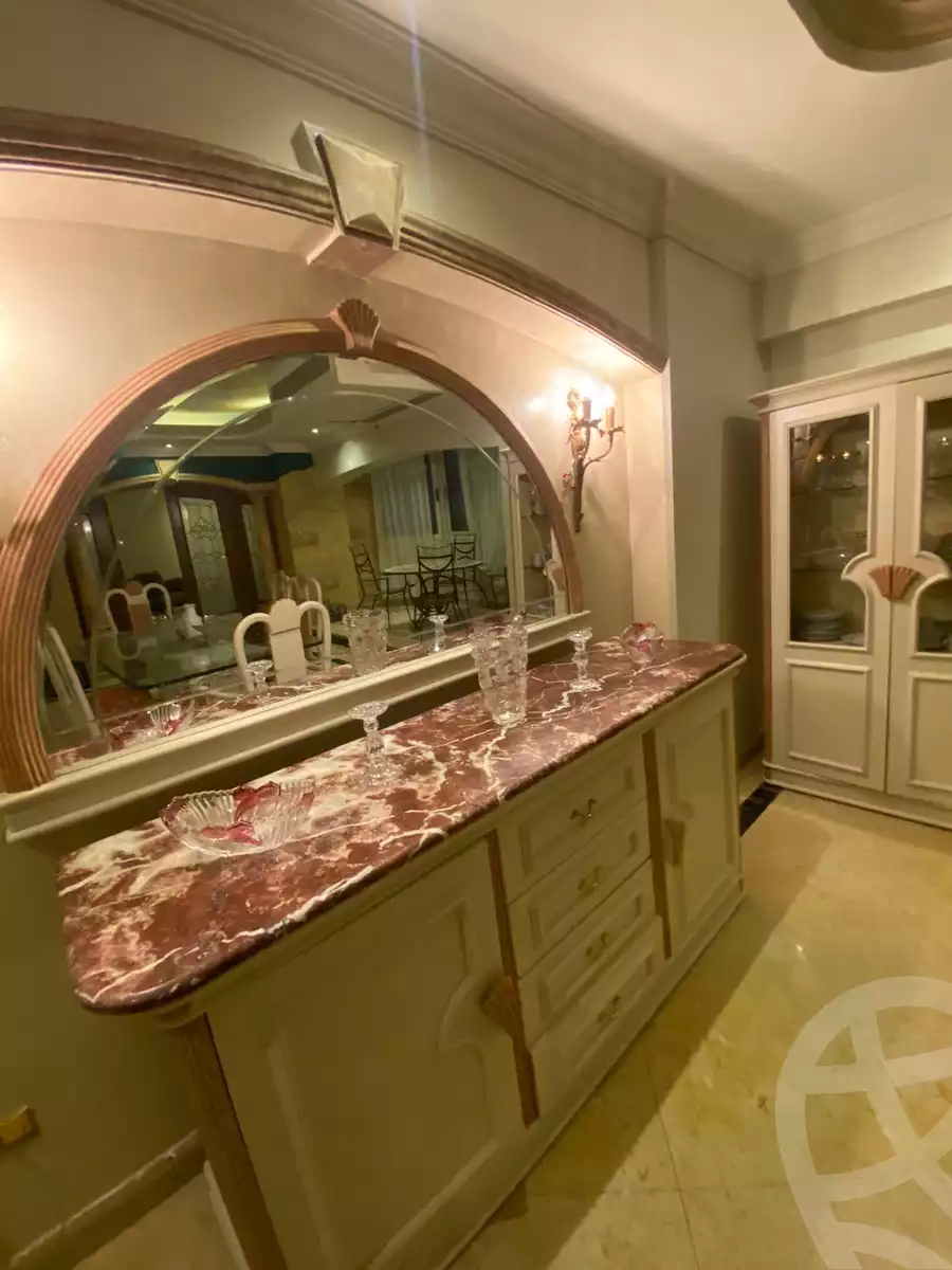 https://aqarmap.com.eg/ar/listing/5155509-for-sale-cairo-manial-manial-st