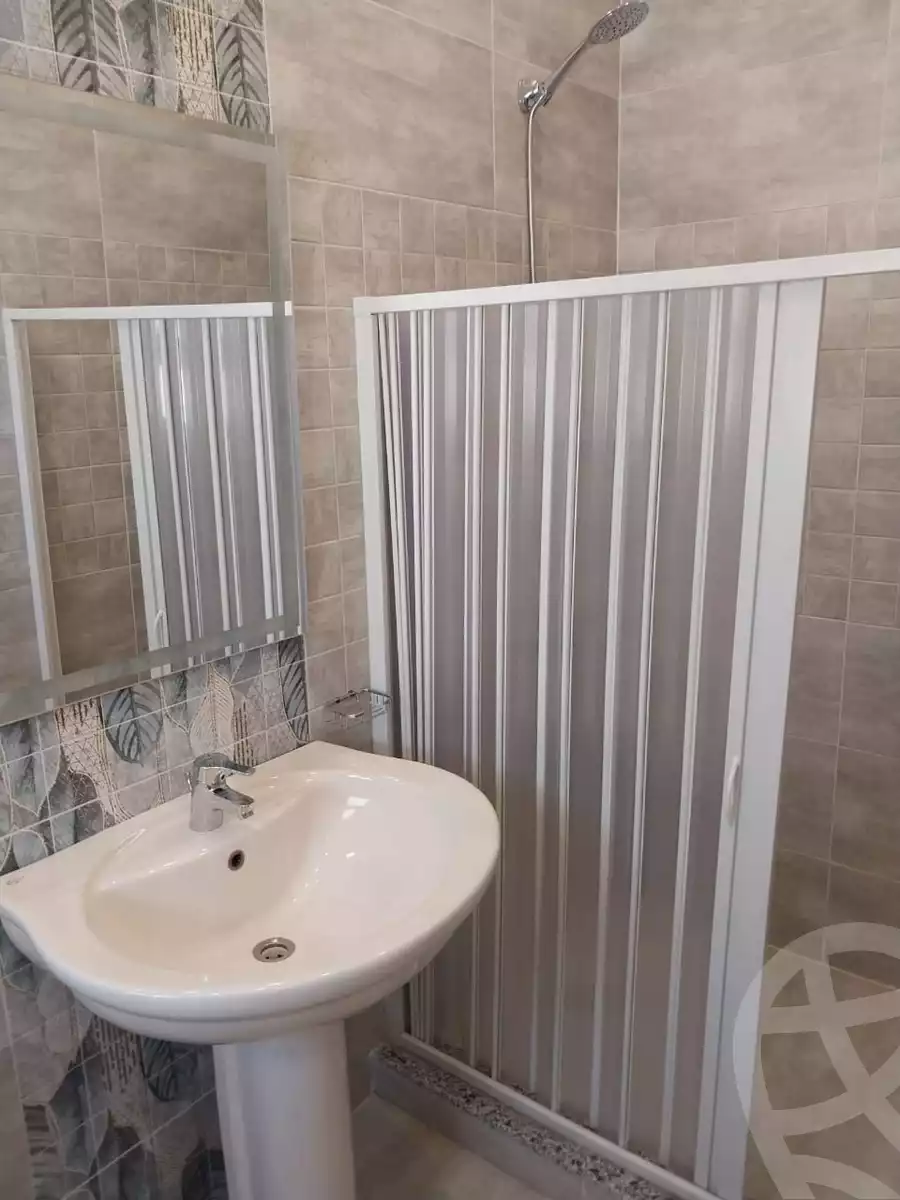 https://aqarmap.com.eg/en/listing/5160741-for-rent-cairo-new-cairo-lrhb-city-malls-and-markets