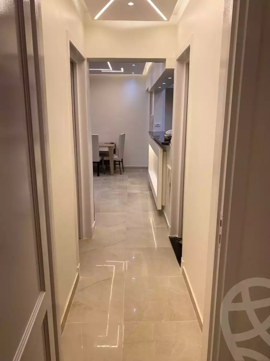 https://aqarmap.com.eg/en/listing/5172654-for-rent-cairo-new-cairo-lrhb-city-phase-7