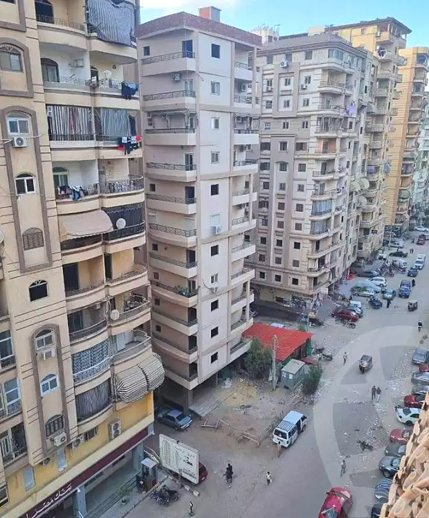 https://aqarmap.com.eg/ar/listing/5197382-for-sale-dakahlia-talkha-talkha-city-al-bahr-al-aazam-st