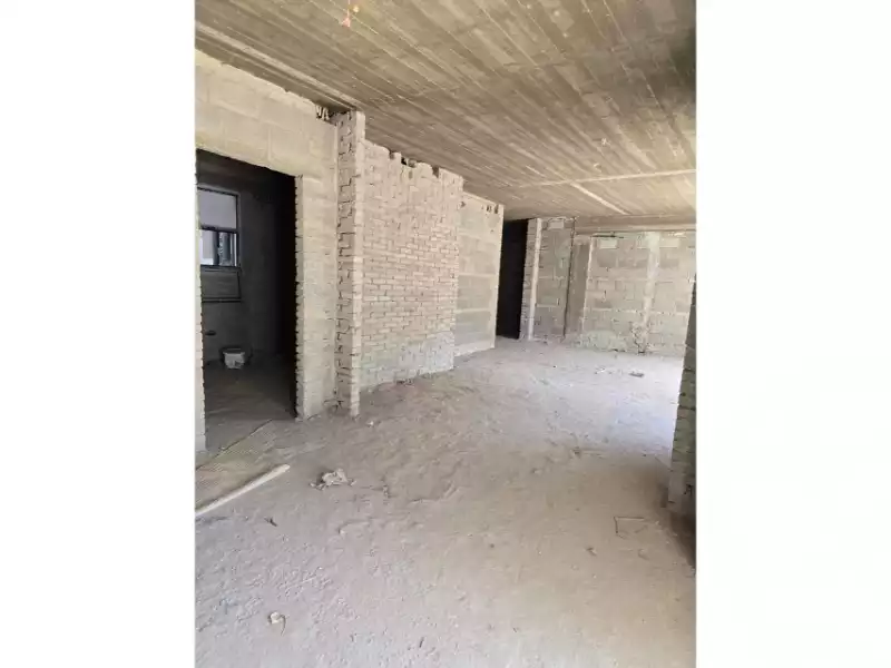 https://aqarmap.com.eg/en/listing/5201964-for-sale-cairo-el-sheikh-zayed-city-compounds-kmbwnd-wyst-twn-swdyk