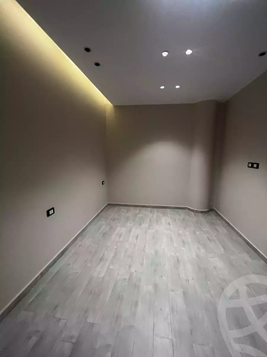 https://aqarmap.com.eg/en/listing/5207625-for-sale-cairo-hadayek-el-ahram-mntq