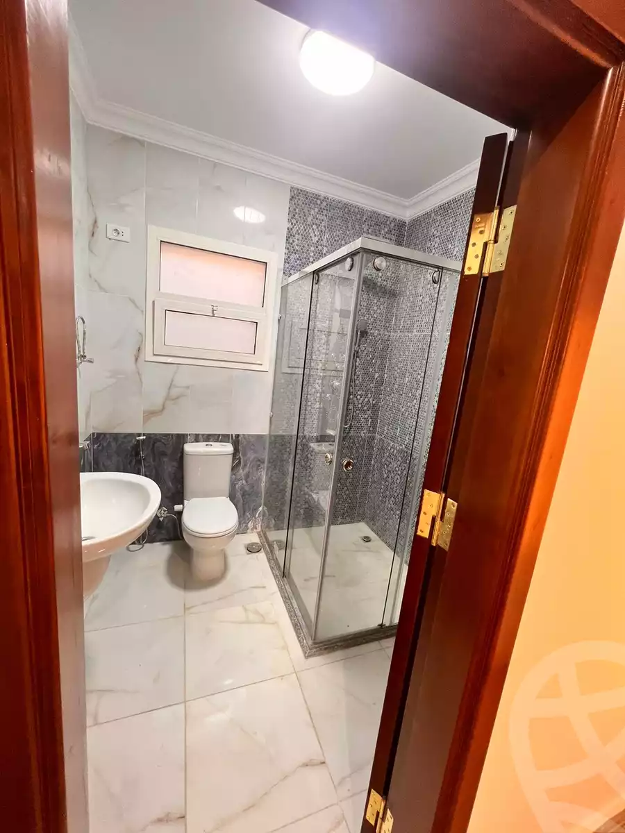 https://aqarmap.com.eg/ar/listing/5214823-for-sale-cairo-6th-of-october-compounds-october-plaza
