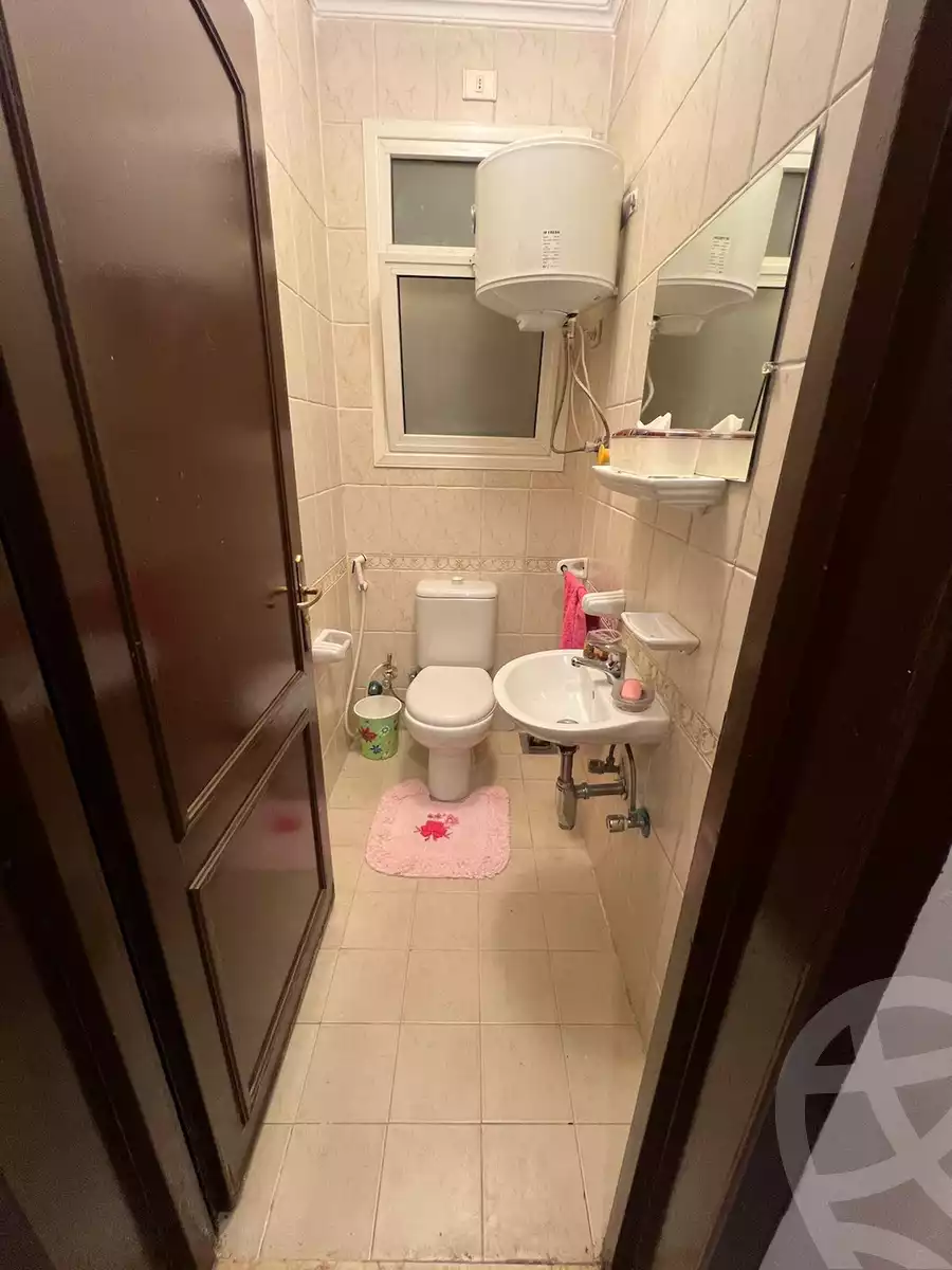 https://aqarmap.com.eg/ar/listing/5215665-for-rent-cairo-new-cairo-madinaty-first-zone-buildings-11th-st.