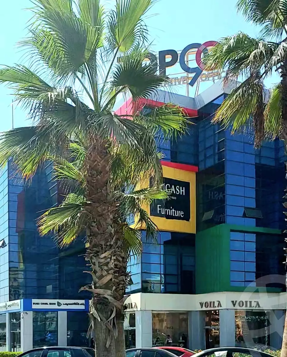https://aqarmap.com.eg/en/listing/5844576-for-sale-cairo-new-cairo-compounds-top-90-mall