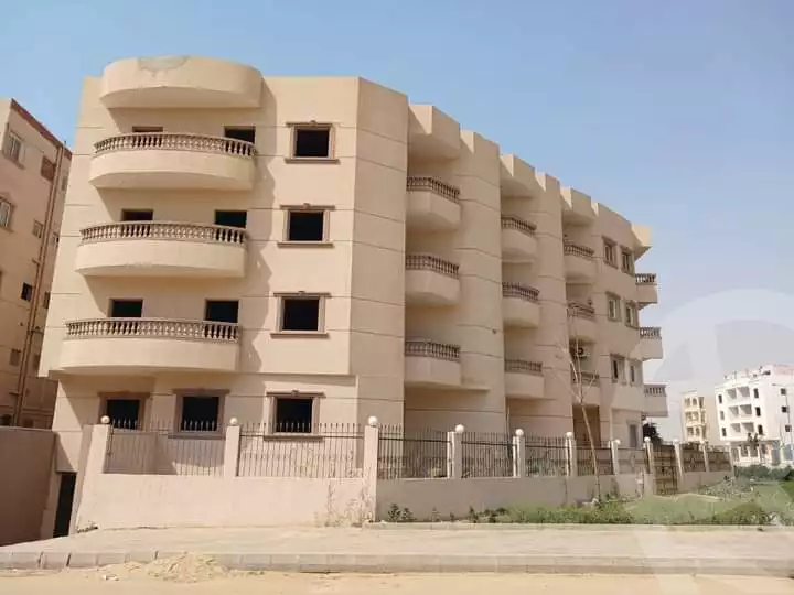 https://aqarmap.com.eg/en/listing/5217121-for-sale-cairo-el-shorouk-lmntq-lkhms-neighbourhood-3
