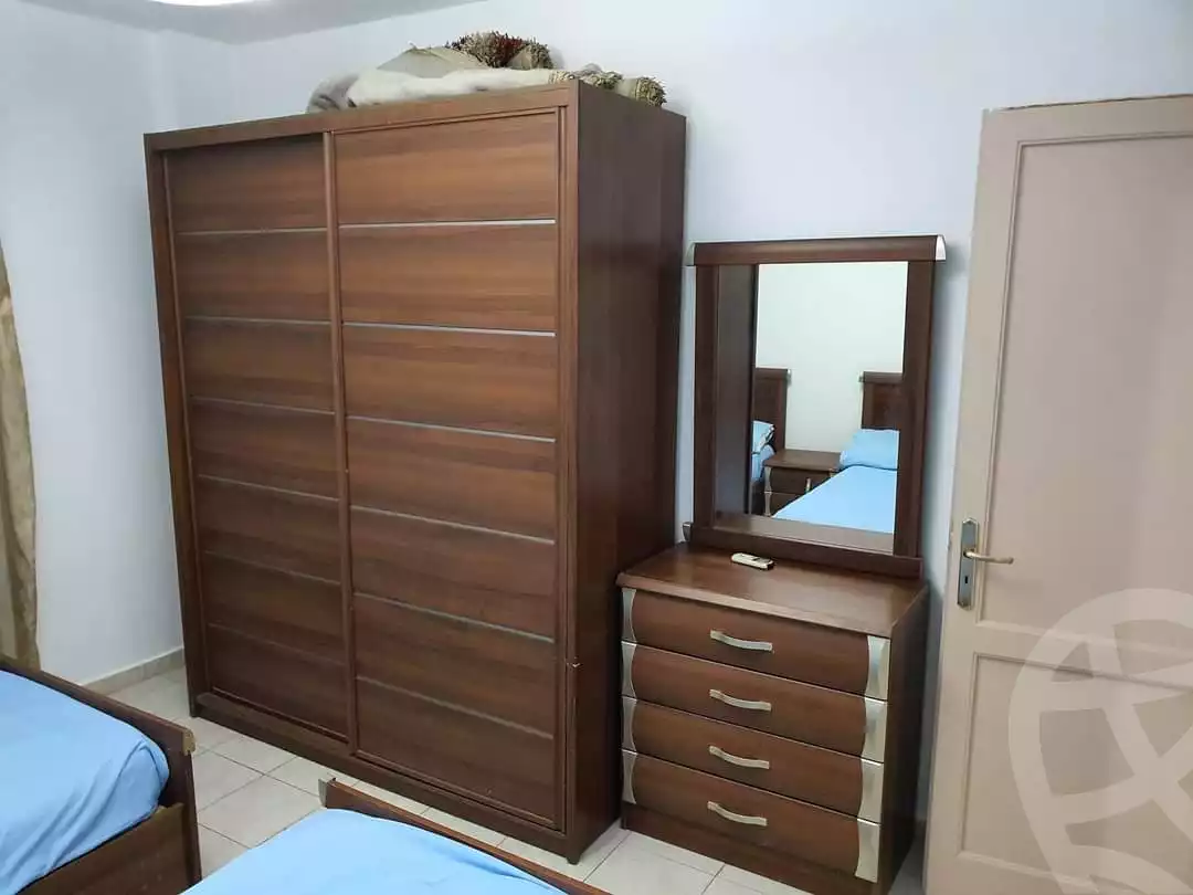 https://aqarmap.com.eg/ar/listing/5220182-for-rent-cairo-new-cairo-lrhb-city-phase-5-ibn-al-nafees-st