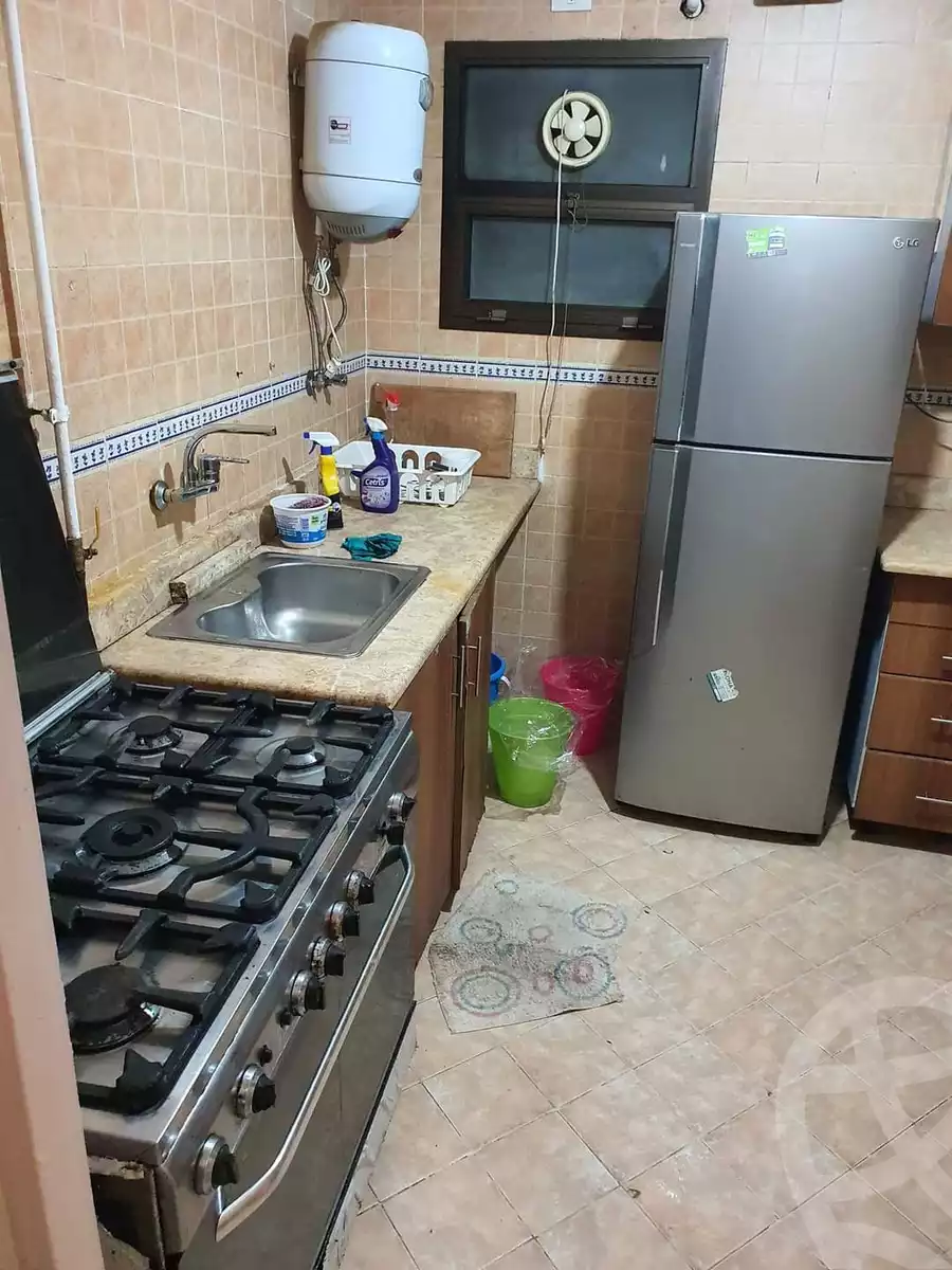 https://aqarmap.com.eg/ar/listing/5220182-for-rent-cairo-new-cairo-lrhb-city-phase-5-ibn-al-nafees-st