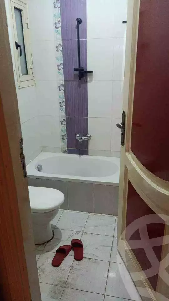 https://aqarmap.com.eg/ar/listing/5221895-for-rent-cairo-mokattam-lhdb-l-ly-shareaa-9