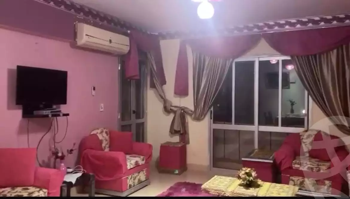 https://aqarmap.com.eg/en/listing/5222049-for-rent-cairo-new-cairo-lrhb-city-phase-2