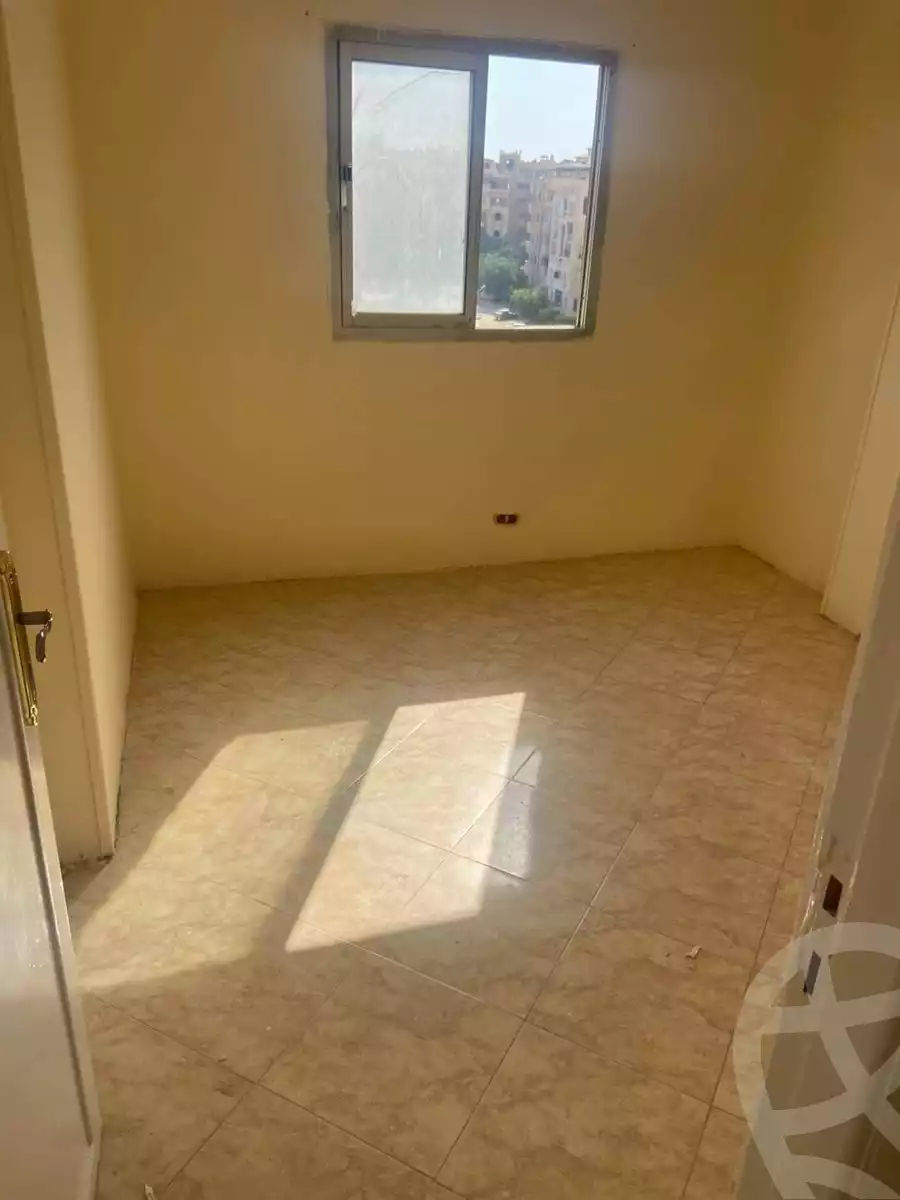 https://aqarmap.com.eg/en/listing/5222542-for-rent-cairo-mokattam-lhdb-l-ly-s-zone