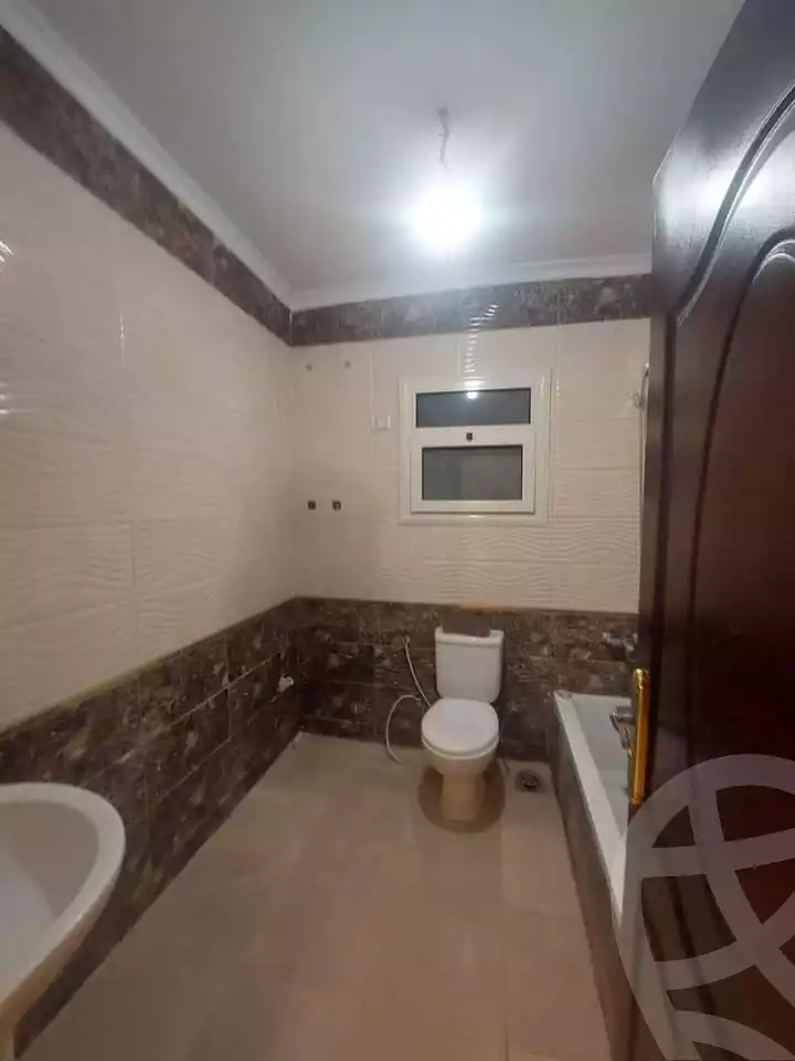 https://aqarmap.com.eg/en/listing/5225725-for-sale-cairo-6th-of-october-el-ahyaa-neighborhood-3rd-al-hay-al-thalith-st