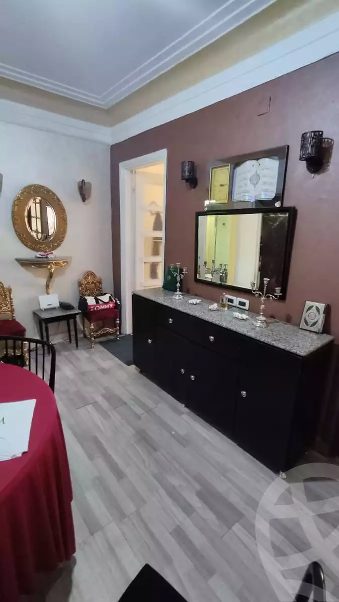 https://aqarmap.com.eg/en/listing/5227784-for-rent-cairo-downtown-abdeen-el-gomhoreya-st