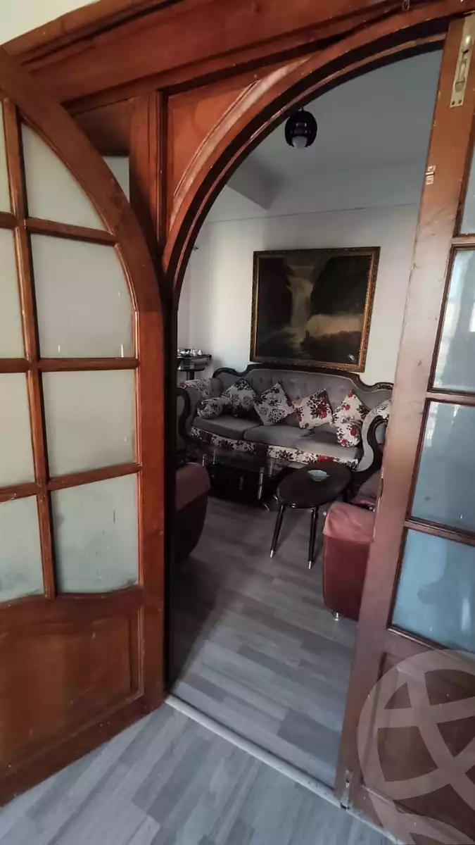 https://aqarmap.com.eg/en/listing/5227784-for-rent-cairo-downtown-abdeen-el-gomhoreya-st