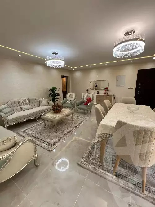 https://aqarmap.com.eg/ar/listing/5230058-for-rent-cairo-new-cairo-compounds-mwntn-fyw-y-syty-club-park-mountain-view-icity