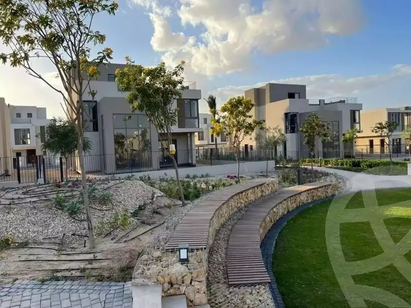 https://aqarmap.com.eg/en/listing/5231535-for-sale-cairo-el-shorouk-compounds-maadi-view