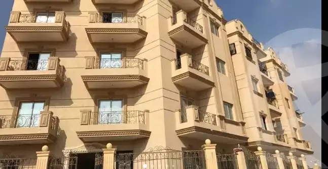 https://aqarmap.com.eg/en/listing/5234809-for-sale-cairo-el-shorouk-lmntq-lthlth-neighbourhood-4