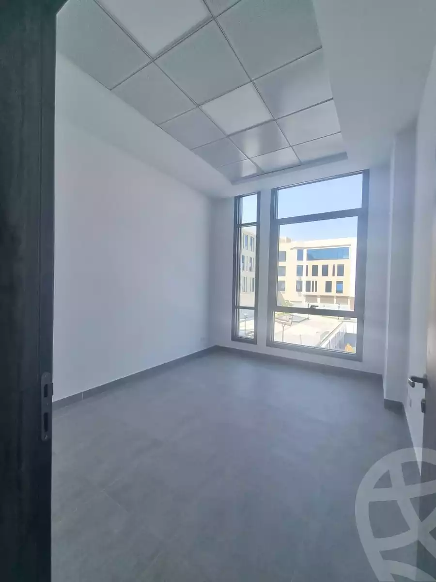 https://aqarmap.com.eg/ar/listing/5235409-for-rent-cairo-new-cairo-compounds-mivida-mivida-business-park-emaar