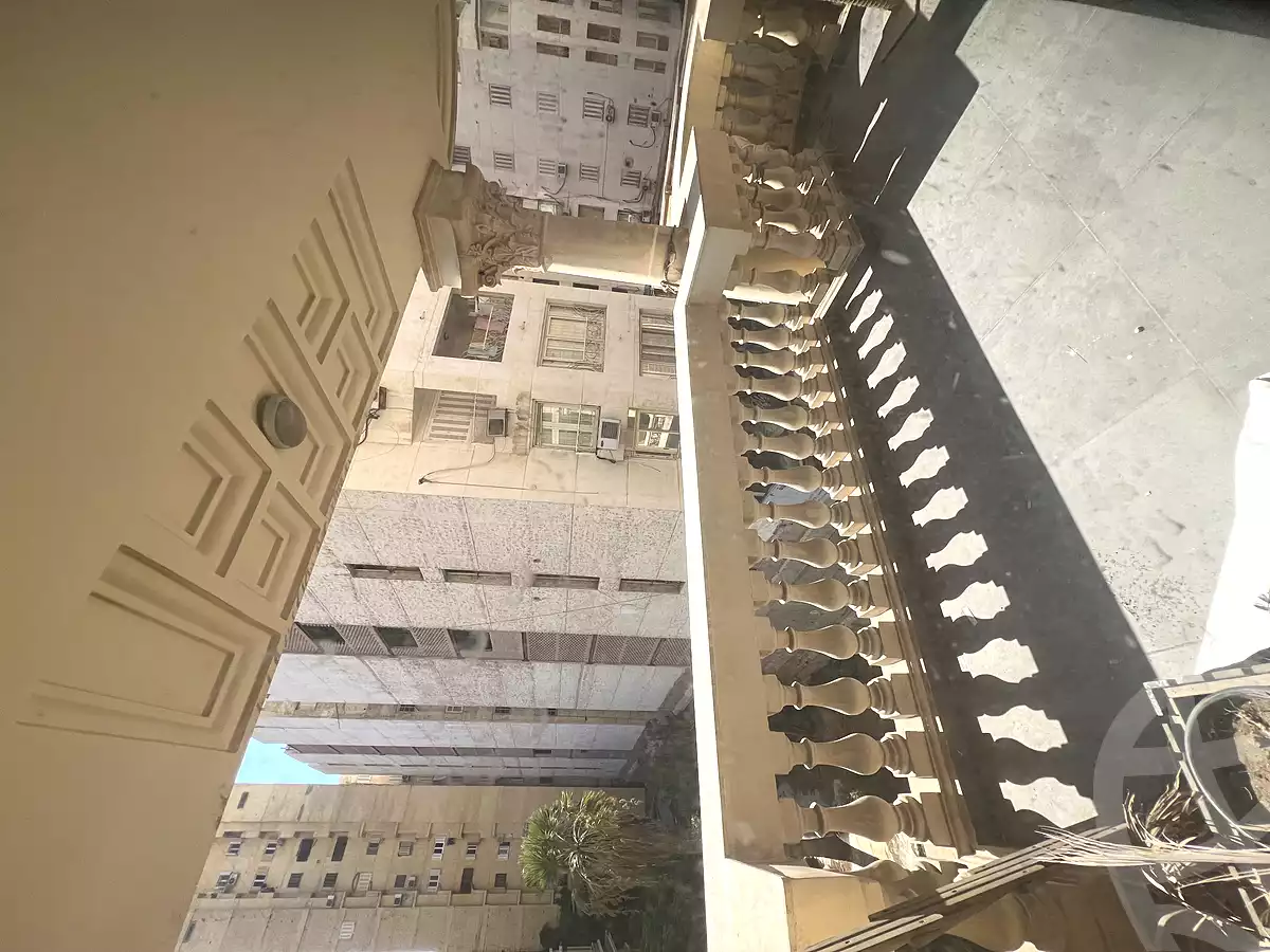 https://aqarmap.com.eg/en/listing/5237327-for-sale-alexandria-sn-styfnw-abd-el-salam-aref-st