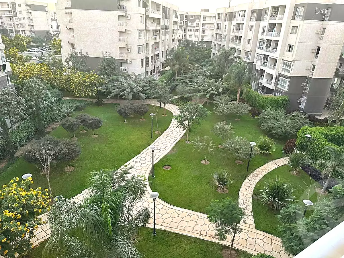 https://aqarmap.com.eg/ar/listing/5238632-for-sale-cairo-new-cairo-madinaty-tenth-zone-buildings