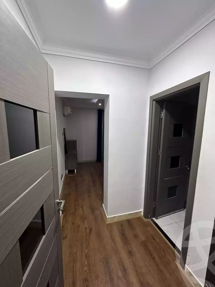 https://aqarmap.com.eg/en/listing/5239219-for-rent-cairo-new-cairo-lrhb-city-phase-8
